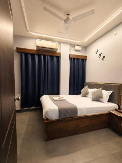 The White House Varanasi - 5