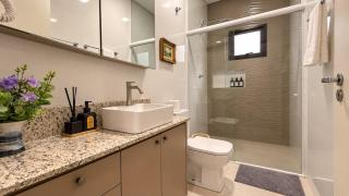 Casa, área gourmet e jacuzzi - 6