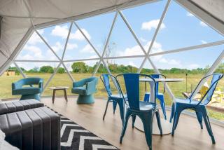 Pop Culture Camp - Retro Dome w/ Private Hot Tub - 9
