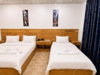 Palace Family Inn Guest House - 2
