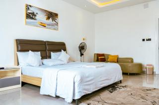 Max Lumina - Modern Studio Apartment in Abuja - 2