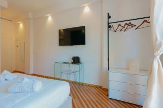 Nettuno Boutique Stay - Historic centre Bologna - 4