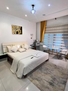Max Enza - Studio Apartment in Life Camp, Abuja - 0