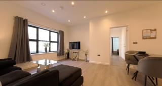 2 Bedroom Penthouse 'The Atria' - Near Ramsgate Harbour with gym - 2