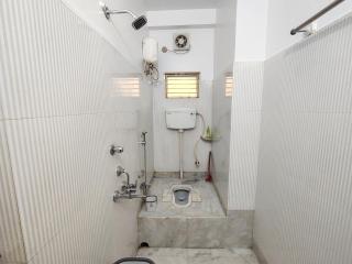 Diamond Suite South Kolkata First Floor AC 2BHK - 8