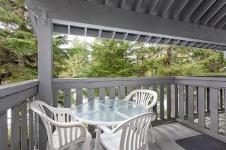 Forest Trails 9 - Walk or Shuttle to Skiing, Fireplace, Private Garage, Free Parking - 6
