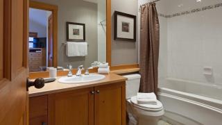 Mountain Star 1 | Mountain Townhome with Hot Tub, 100m from Slopes, Free Village Shuttle - 1