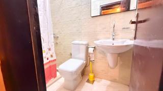 ROYAl HOUSE - 4