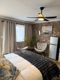 Breeze At The Bay Self Catering Room F - 4