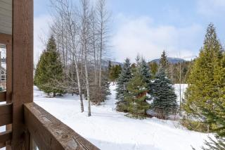 Alpine Greens 8 | Bright Townhome near Blackcomb, Walk or Shuttle to Skiing, Secure Parking - 5