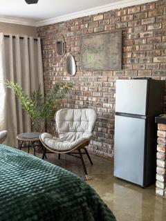 Breeze At The Bay Self Catering Room G - 2