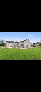 Greystones nawab h sleep 7 annexe peak park Derbyshire dales Buxton a b - 0
