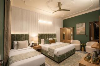Hotel Sky International Near Airport - 9
