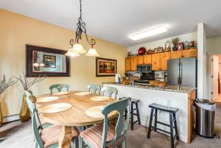 Luxury 3 Bedroom Townhouse Next To Keystone Lake, Free Shuttle, Hot Tub And Sauna - 6