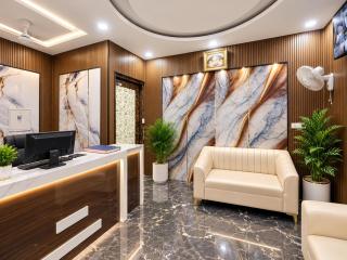 Hotel The BMontana Suite Near Delhi Aerocity & Airport - Free Aerocity and Airort Pickup & Drop - 3