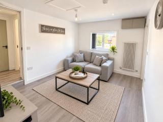 The Junction 3 Bed Centrally located - 0
