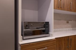 Bright 3BR Apartment with Side Garden View at SP - 5