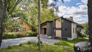 L'Estacade -Lakefront & Private Beach - 0