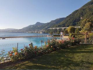 Villeneuve surrounded by beauty - 8