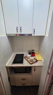 Central Niš Apartment Parking & Wi-Fi - 4