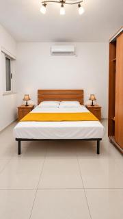 Golden Home - 4