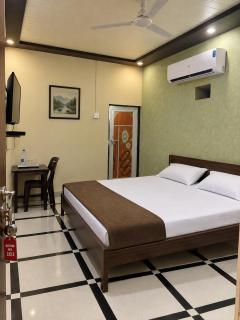 Naimisharanya Tirtha Stays - 7