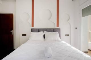 Chic Villa - Shared Pool - Wi-Fi -Parking - 3 Bedrooms - 5