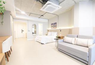 Silo 240 no Recife Antigo com Duas Coberturas de Lazer, Piscinas, Academia, Coworking e Vista Mar, Próx ao Marco Zero by Carpediem - 1