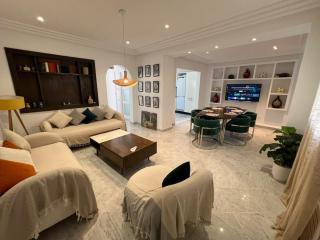 Gammarth Sea Apartment with Hammam - 0