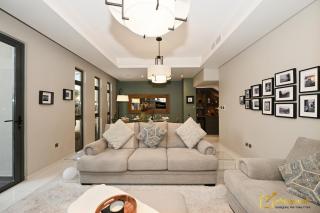 Private Pool Elegant 3BHK Villa By Deleguest - 1