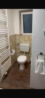 Adam's Hostel - Self Check-In & Only Private Rooms - 8