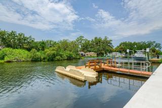 Riverfront Home w/ Putting Green & Boat Dock! - 7