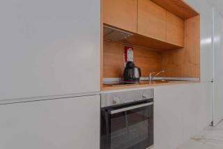 Bright Studio in the Heart of Porto by Great&Cosy - 9