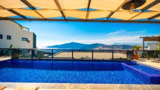 Luxury 3 Bedroom Villa 1812 - 8