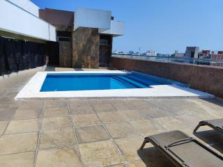 Veracruz Suites Hotel - 9