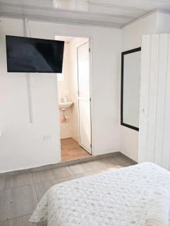 habitacion con baño privado - 6