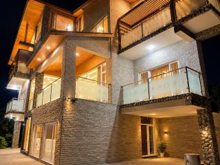 3 bedroom suite main nathia gali - 6
