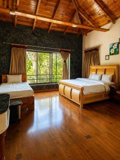 3 bedroom suite main nathia gali - 1