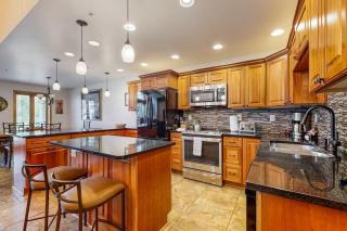 Vail Lion Square 310E - 5