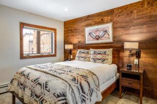 Ski In, Ski Out 1 Bedroom Condo At The Eagle Bahn Gondola - Vail - 3