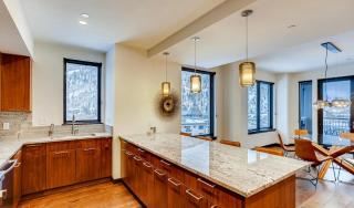 Vail Lion 3 Bedroom Mountain Vacation Rental Just Steps From The Eagle Bahn Gondola - 6