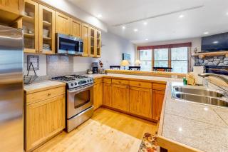 Family - Friendly 3 Bedroom In River Run Village With Mountain View - Keystone - 3