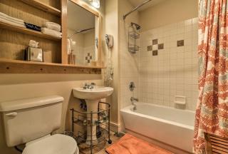 Premier 2 Bedroom Mountain Condo In River Run Village With Expansive Mountain Views And Walking Distance To Ski Slopes - 1