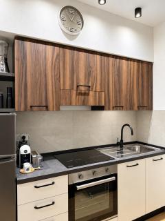 Brother's Luxury Apartment - 2