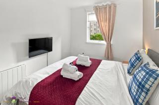 Thistle Apartments-City View Apartment - 1