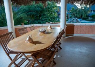 Tropical 2BR Malindi Escape with Pool - 8