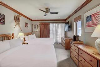 Luxury 3 Bedroom Residence In Lionshead Village - Walk To Ski! - Vail - 2