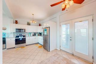 Suite F302 Mara Laguna - 1