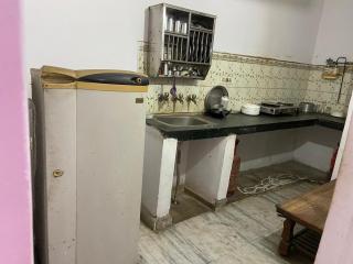 Affordable Independent 2BHK Entire Floor - 0
