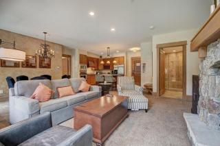 Lone Eagle 2 Bedroom Condo - 8